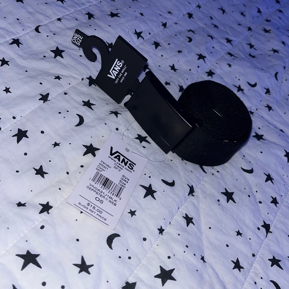 BRAND: Vans